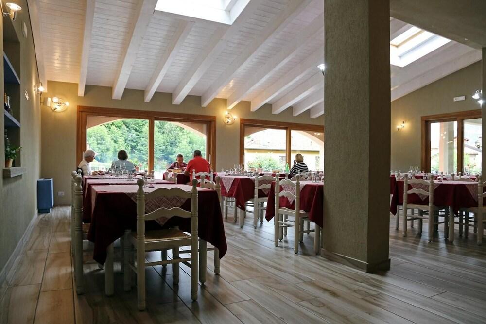 Hotel Breglia Lake Como Екстериор снимка