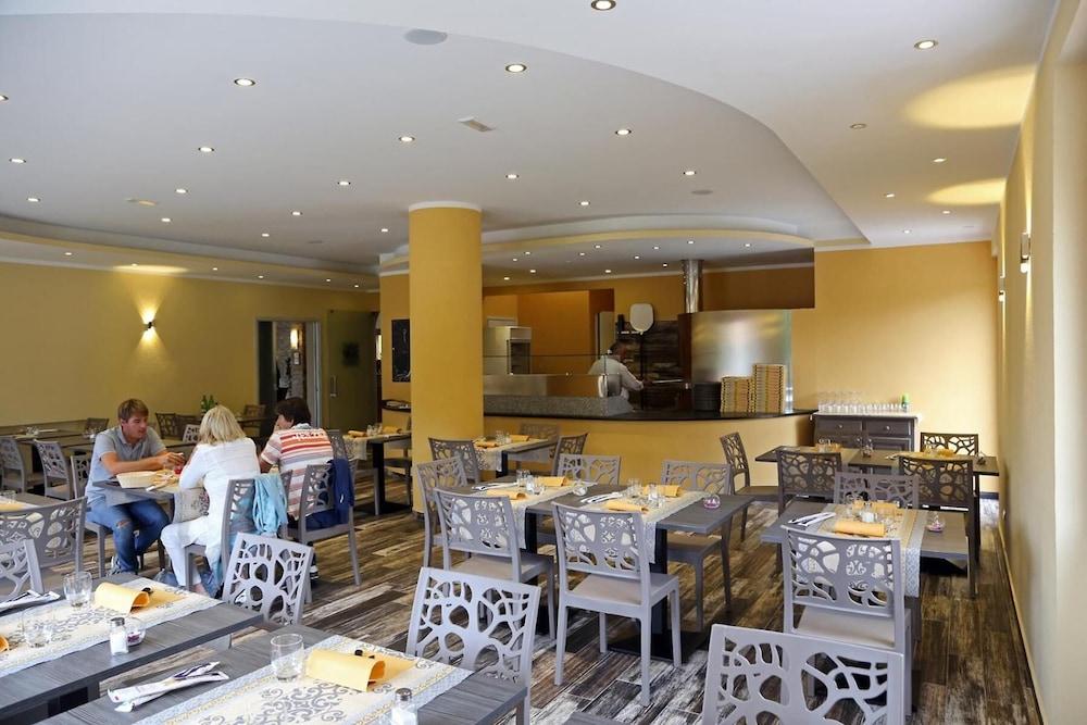 Hotel Breglia Lake Como Екстериор снимка