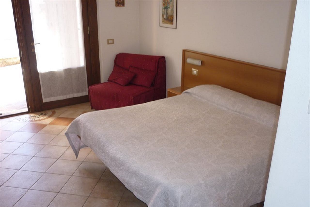 Hotel Breglia Lake Como Екстериор снимка